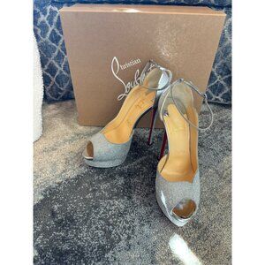 CHRISTHIAN LOUBOUTIN Round chick alta 150 silver glitter